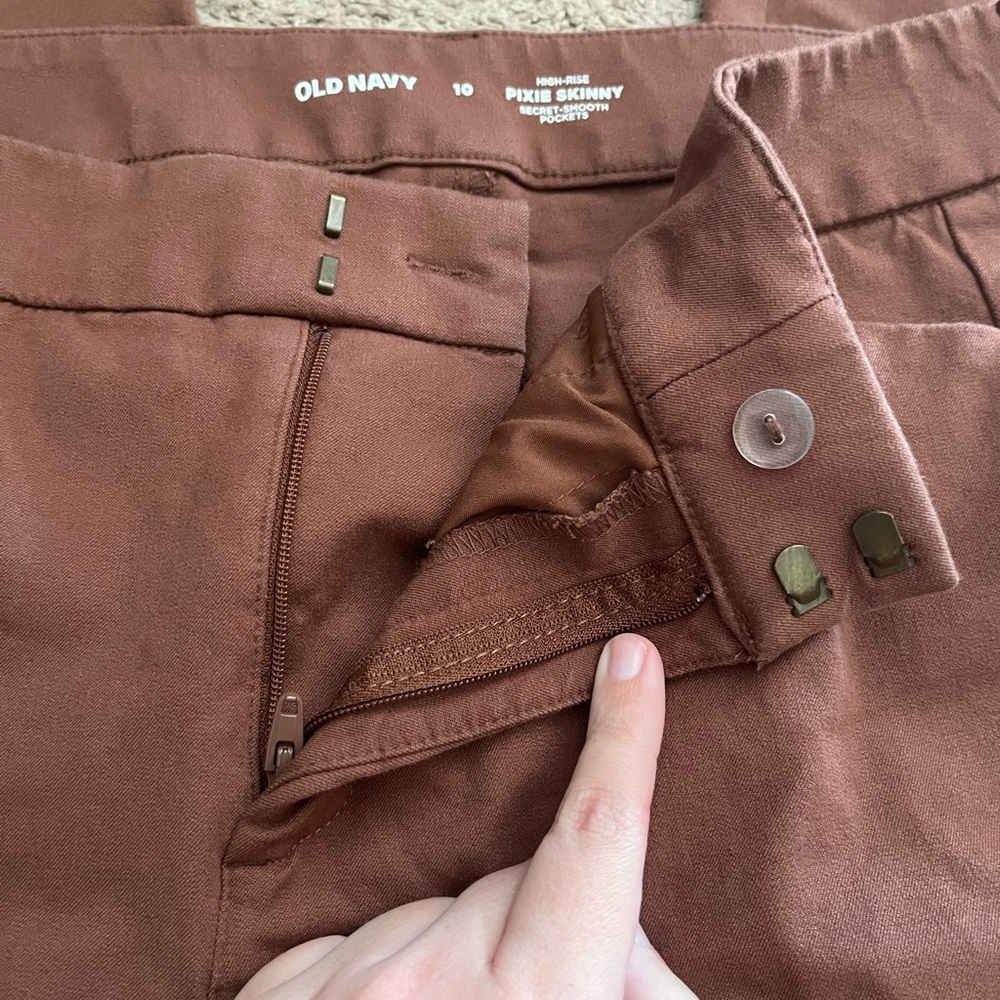 Old Navy High-Rise Pixie Skinny Pants Brown - Picture 6 of 10